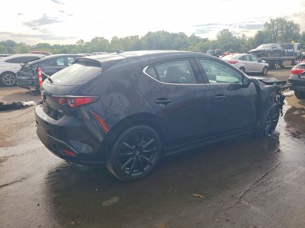 2025 MAZDA 3