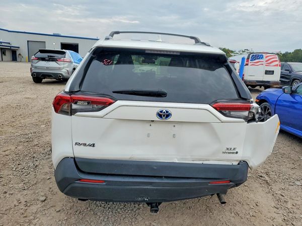 2020 TOYOTA RAV 4