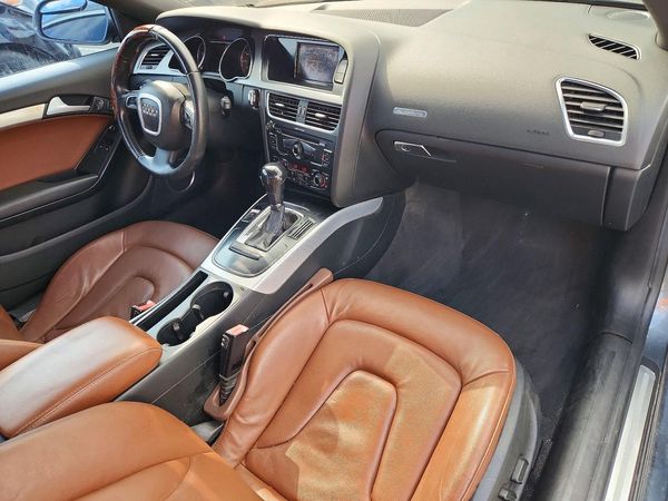 2012 AUDI A5 quattro Premium Plus