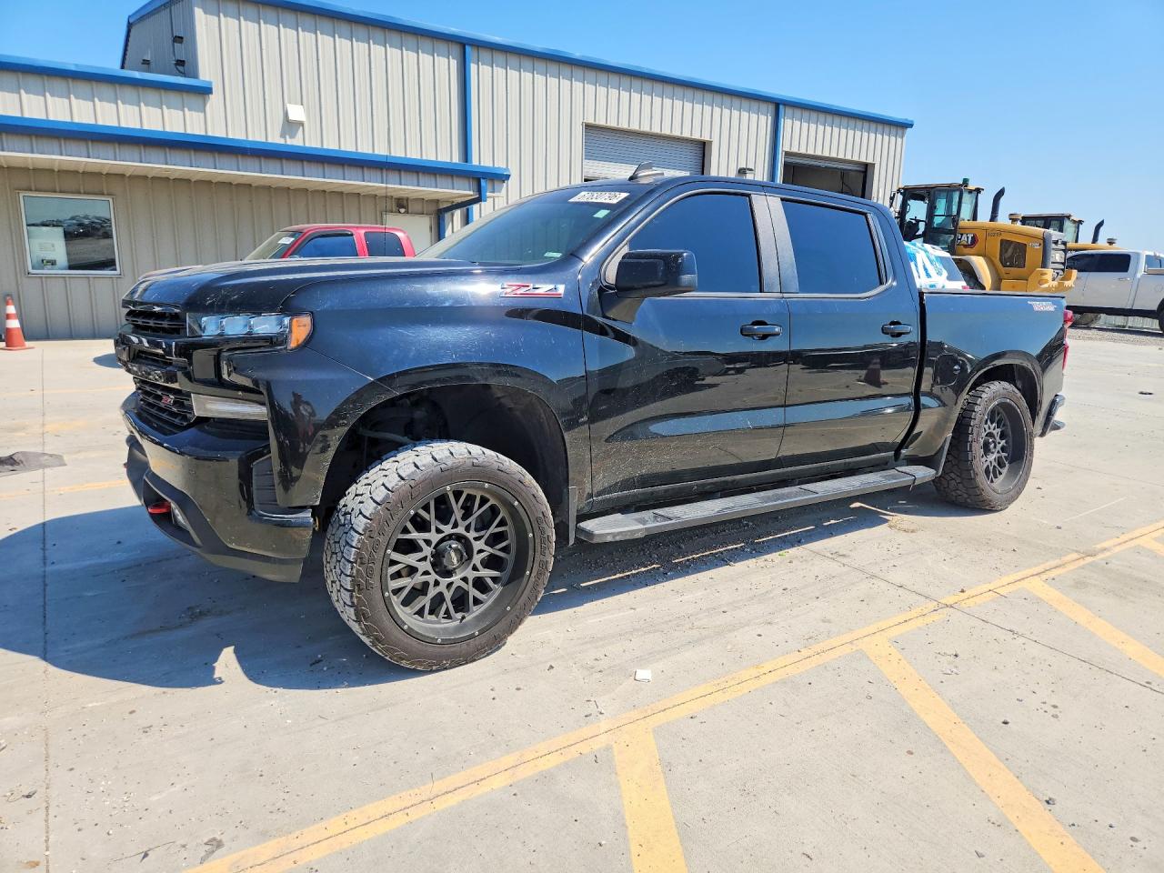 2020 CHEVROLET SILVERADO Trail Boss - LT — Front 3/4