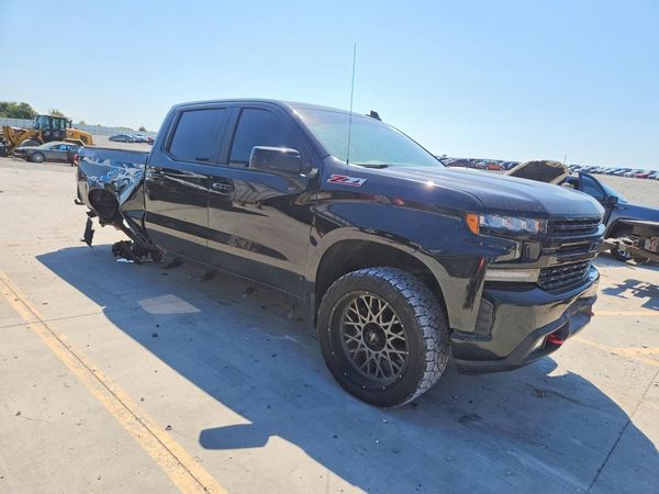 2020 CHEVROLET SILVERADO Trail Boss - LT — Passenger 3/4