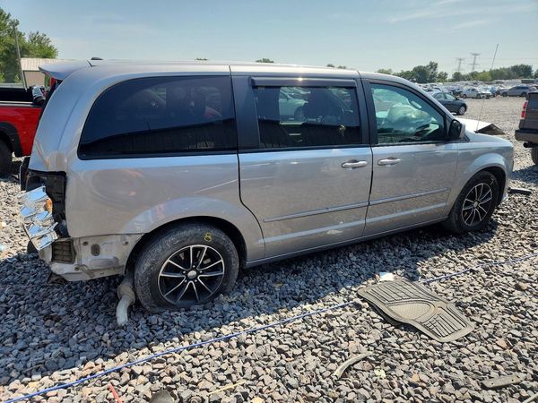 2017 DODGE GRAND CARAVAN GT