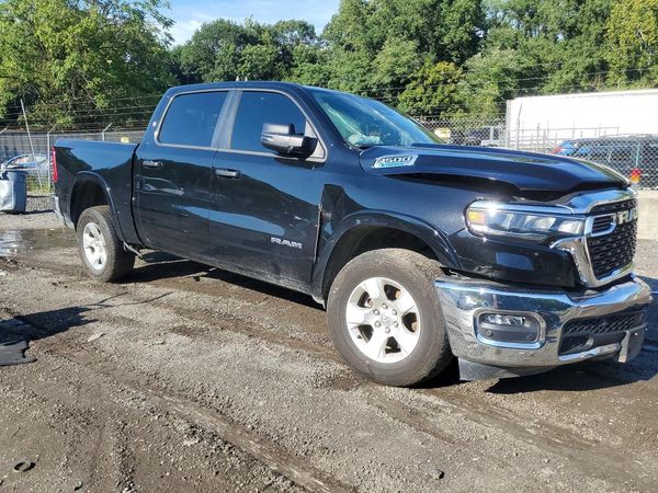 2025 RAM 1500 Big Horn/Lonestar