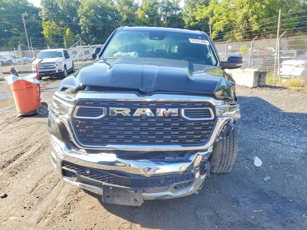2025 RAM 1500 Big Horn/Lonestar