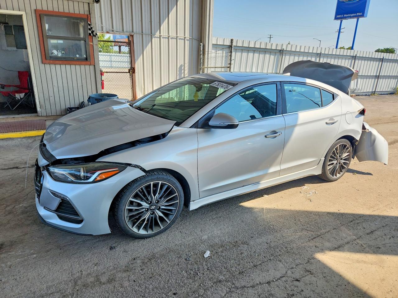 2018 HYUNDAI ELANTRA Sport — Front 3/4