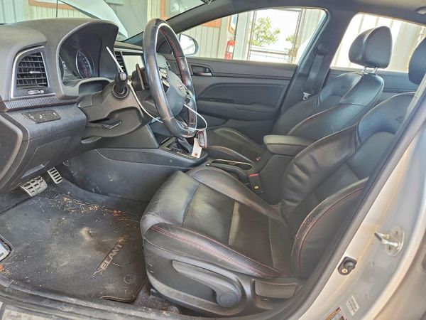 2018 HYUNDAI ELANTRA Sport — DENT