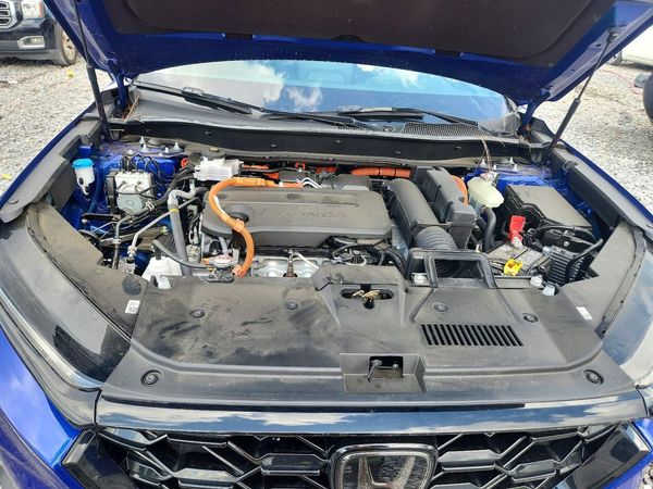 2025 HONDA CR-V