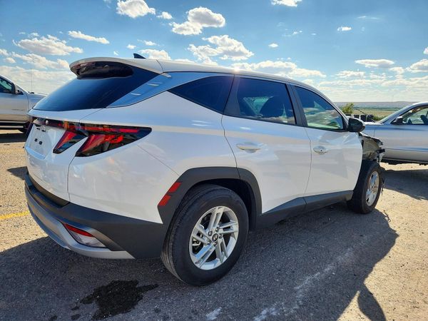 2025 HYUNDAI TUCSON