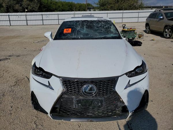 2019 LEXUS IS 300