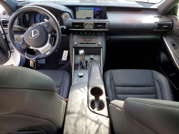 2019 LEXUS IS 300