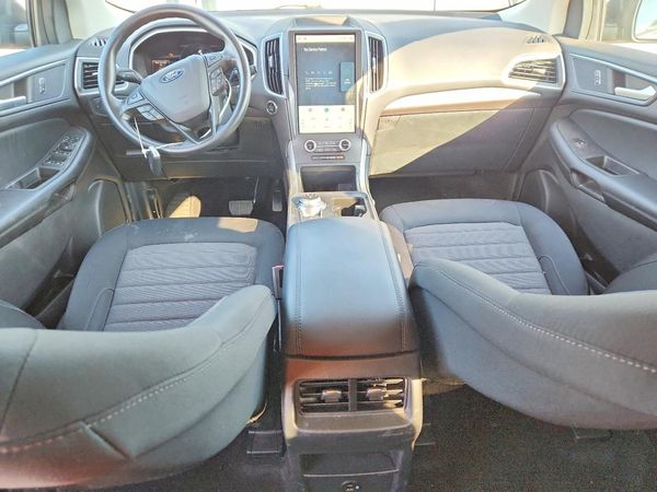 2021 FORD EDGE SE