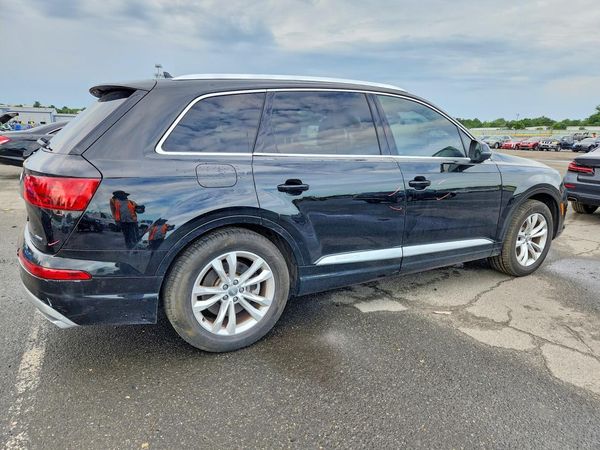 2017 AUDI Q7