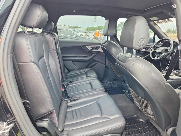 2017 AUDI Q7