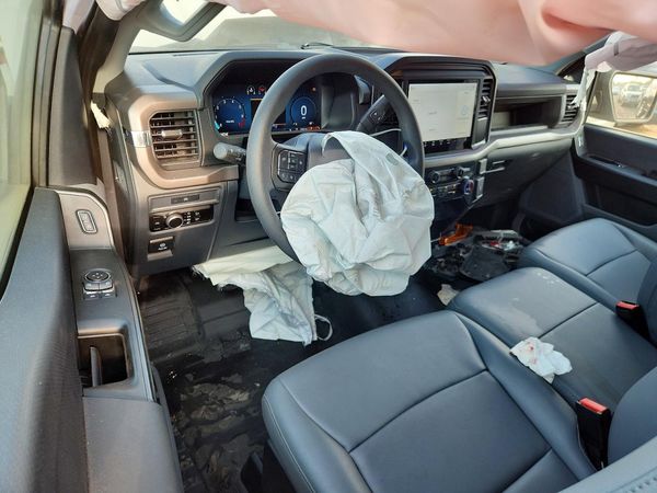 2025 FORD F150