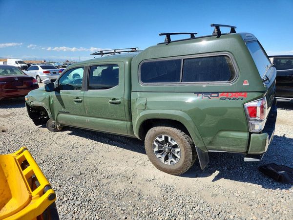 2022 TOYOTA TACOMA SR5