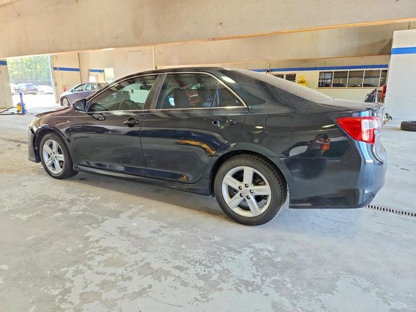 2013 TOYOTA CAMRY