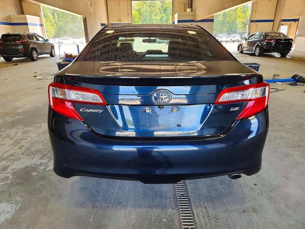 2013 TOYOTA CAMRY