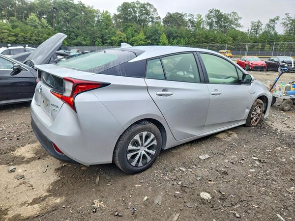 2020 TOYOTA PRIUS