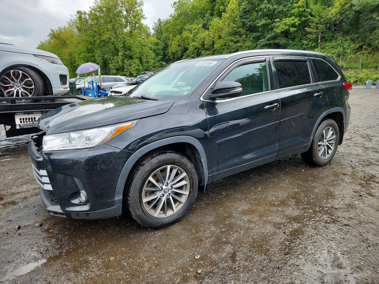 2018 TOYOTA HIGHLANDER