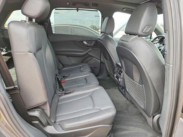 2018 AUDI Q7 quattro Premium Plus