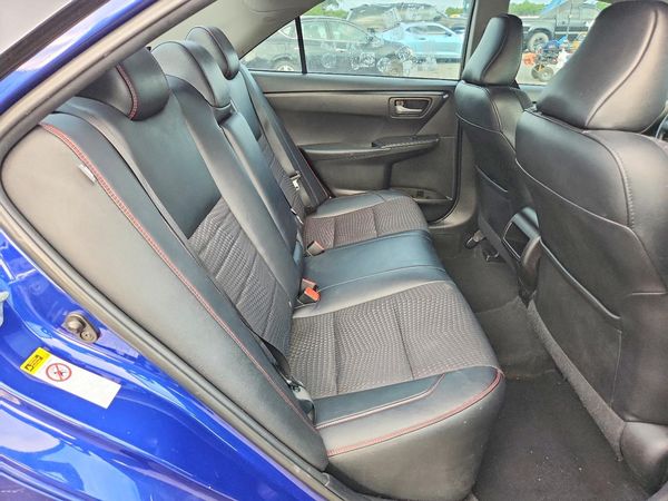 2015 TOYOTA CAMRY