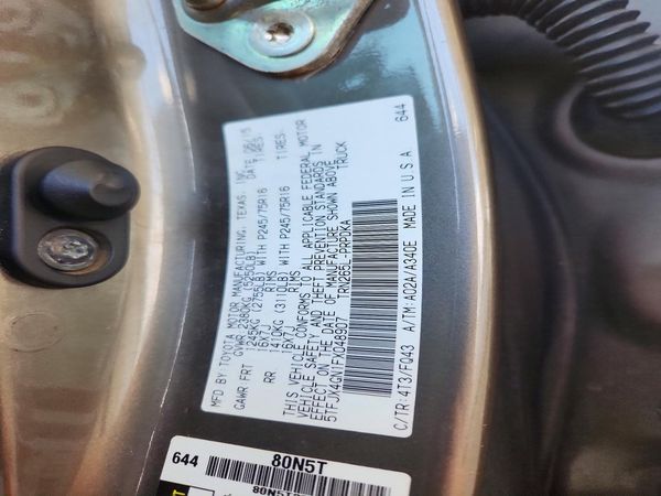 2015 TOYOTA TACOMA Delux Grade