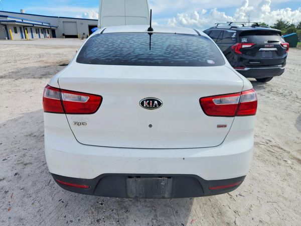2014 KIA RIO