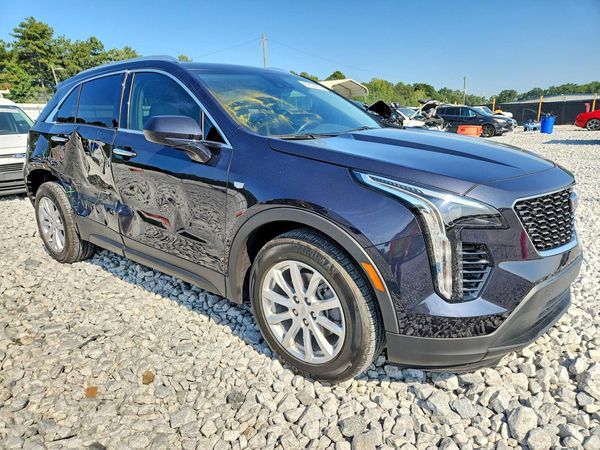 2023 CADILLAC XT4 Luxury