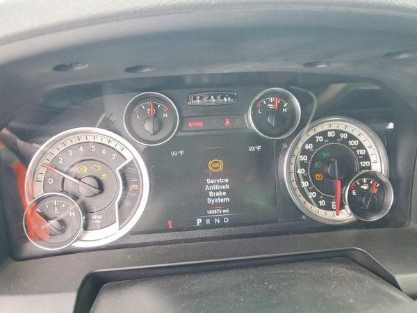 2014 RAM 1500 SLT