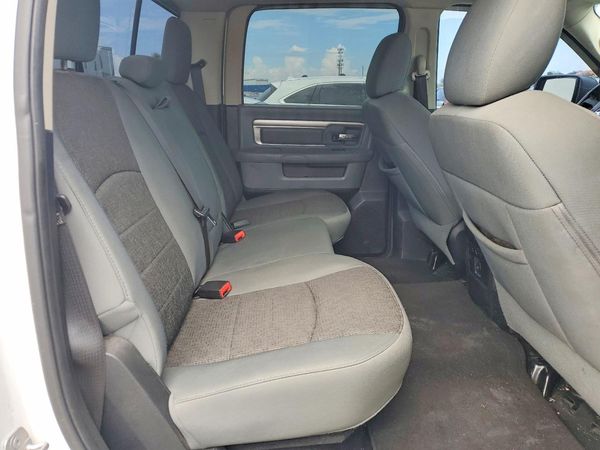 2014 RAM 1500 SLT