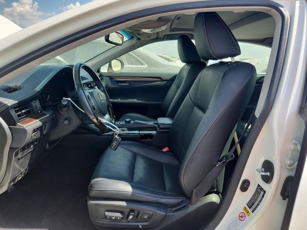 2015 LEXUS ES