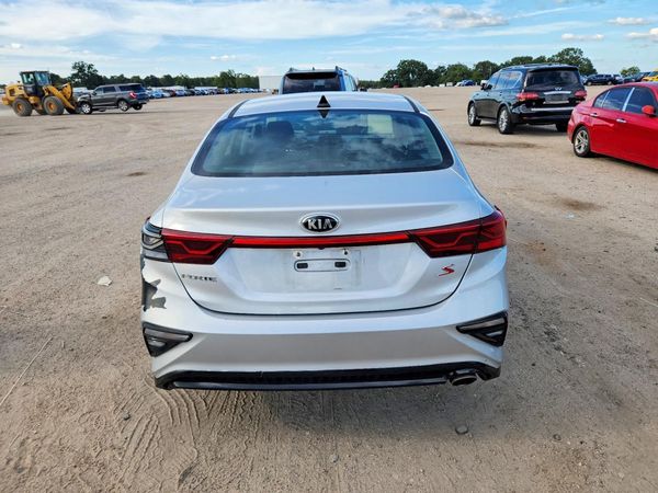 2019 KIA FORTE