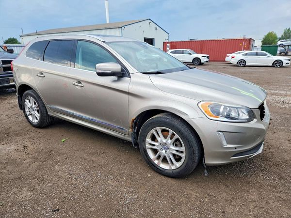 2015 VOLVO XC60 Premier+ (non R design) — Passenger 3/4