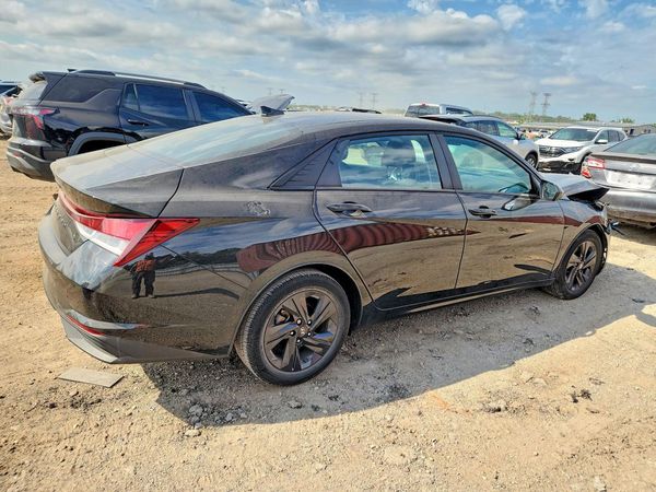 2021 HYUNDAI ELANTRA