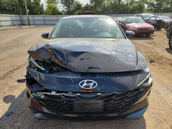 2021 HYUNDAI ELANTRA