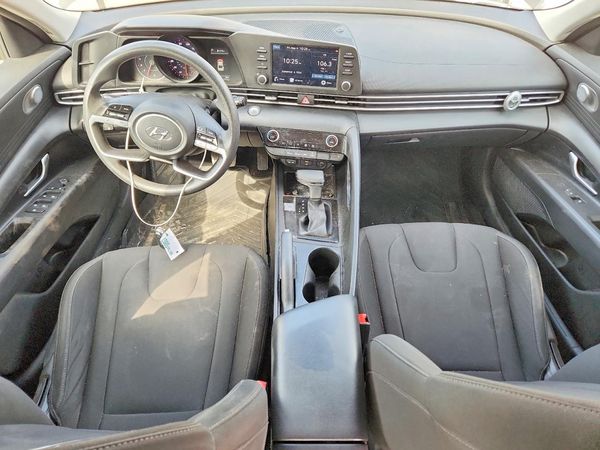 2021 HYUNDAI ELANTRA