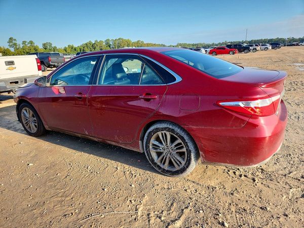 2016 TOYOTA CAMRY