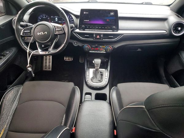 2022 KIA FORTE
