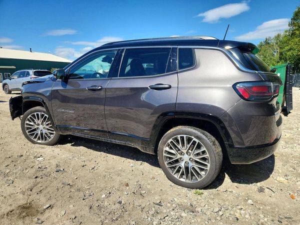 2022 JEEP COMPASS