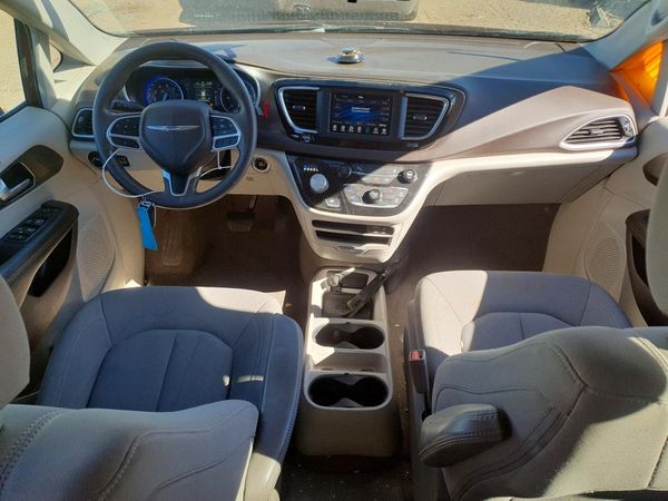 2018 CHRYSLER PACIFICA L