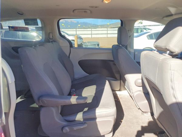 2018 CHRYSLER PACIFICA L