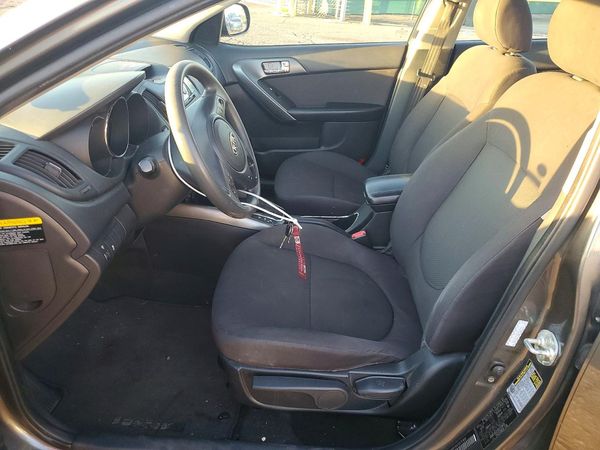 2013 KIA FORTE