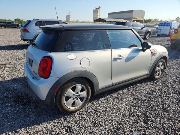 2015 MINI COOPER