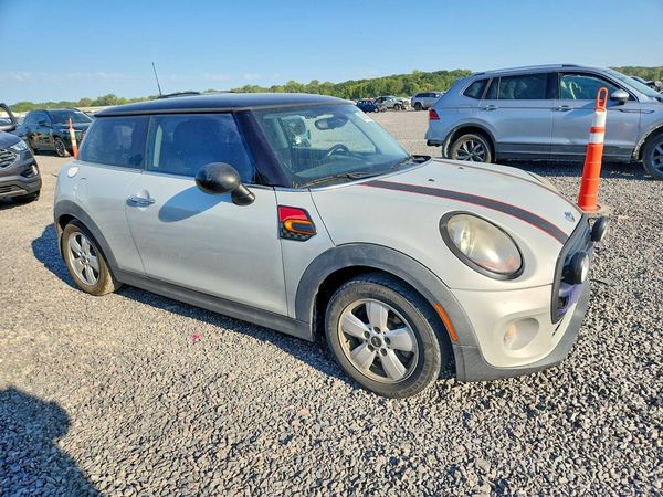 2015 MINI COOPER