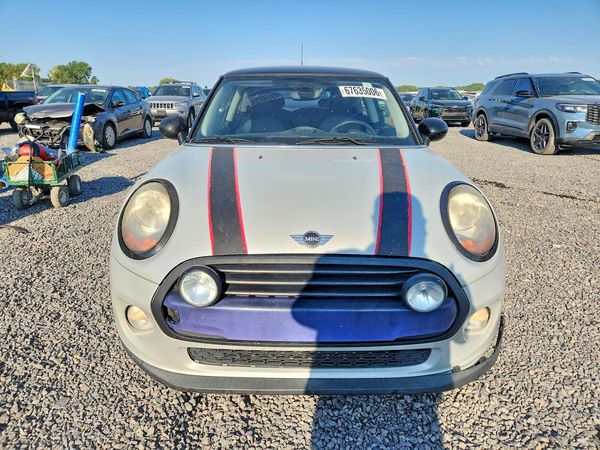 2015 MINI COOPER