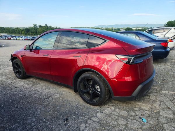2026 TESLA MODEL Y