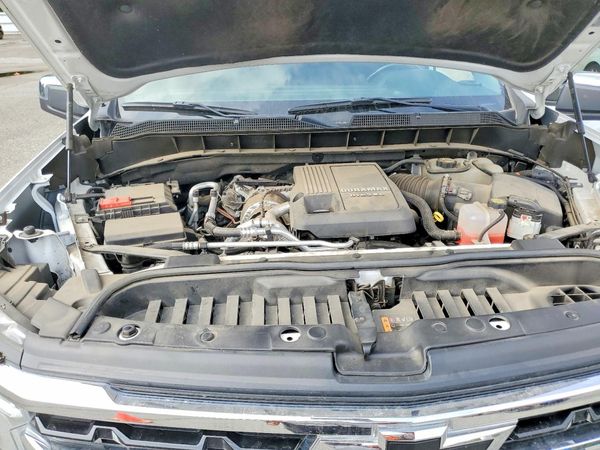 2023 CHEVROLET SILVERADO LT
