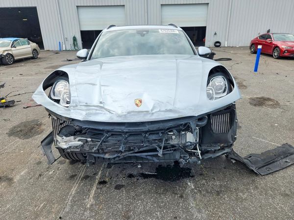 2018 PORSCHE MACAN Macan S