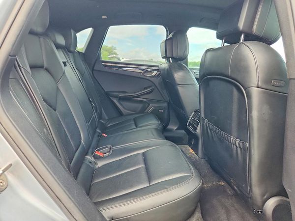 2018 PORSCHE MACAN Macan S