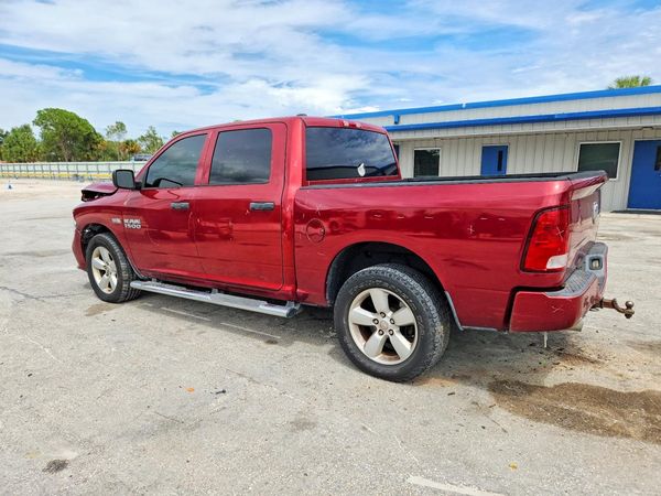 2013 RAM 1500 ST